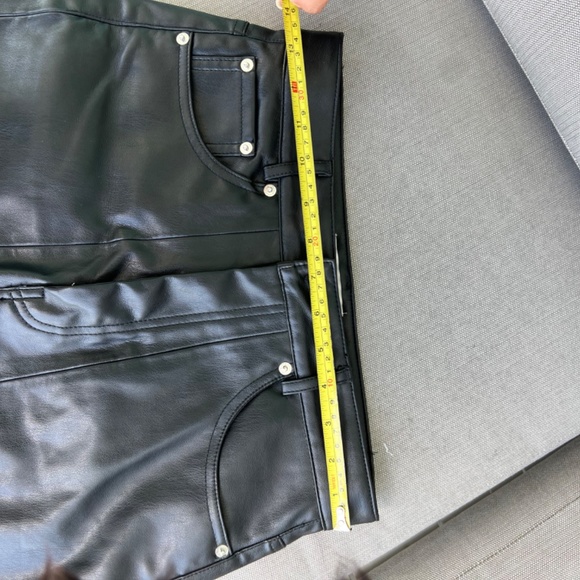 Zara faux leather mini skirt - Picture 9 of 9